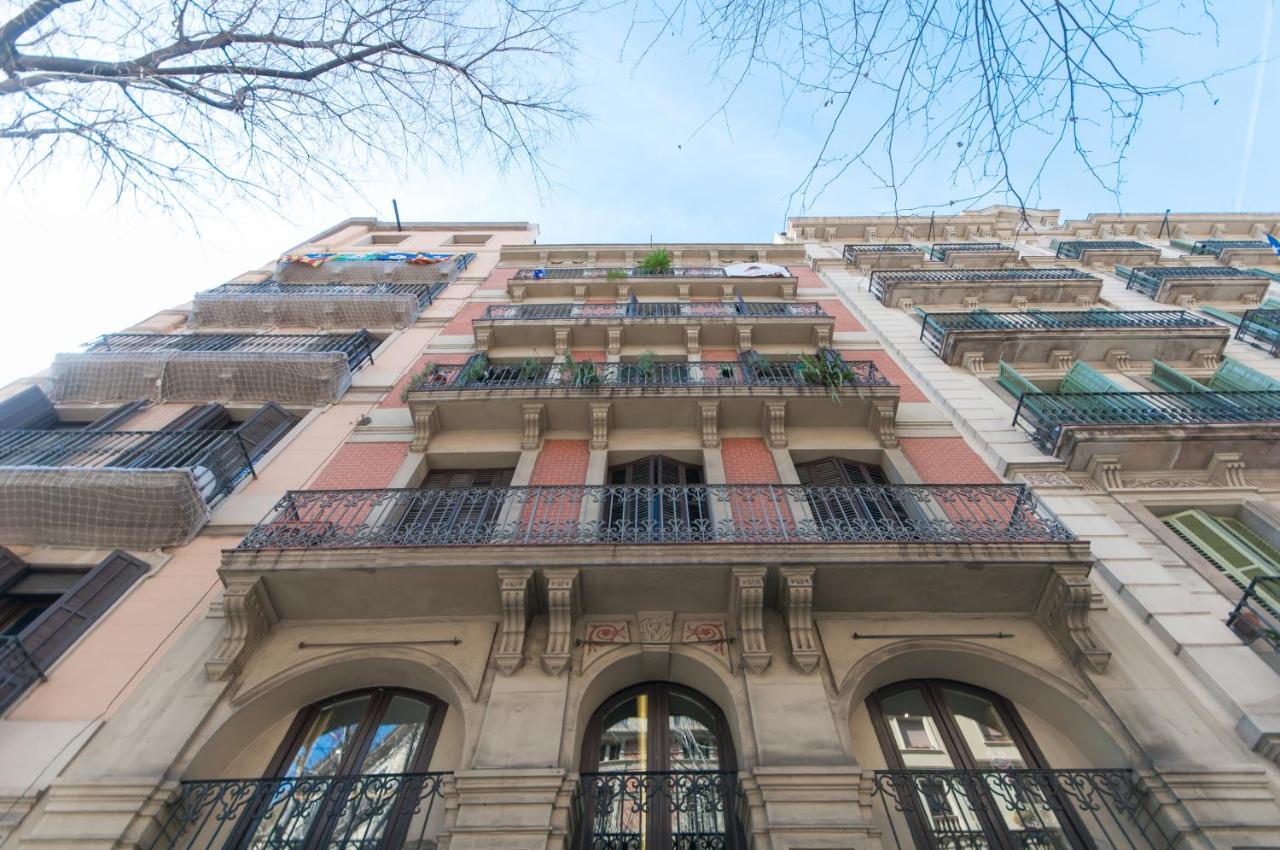 Homenfun Barcelona Eixample I, Barcelona